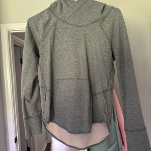 Lulu lemon sweatshirt!